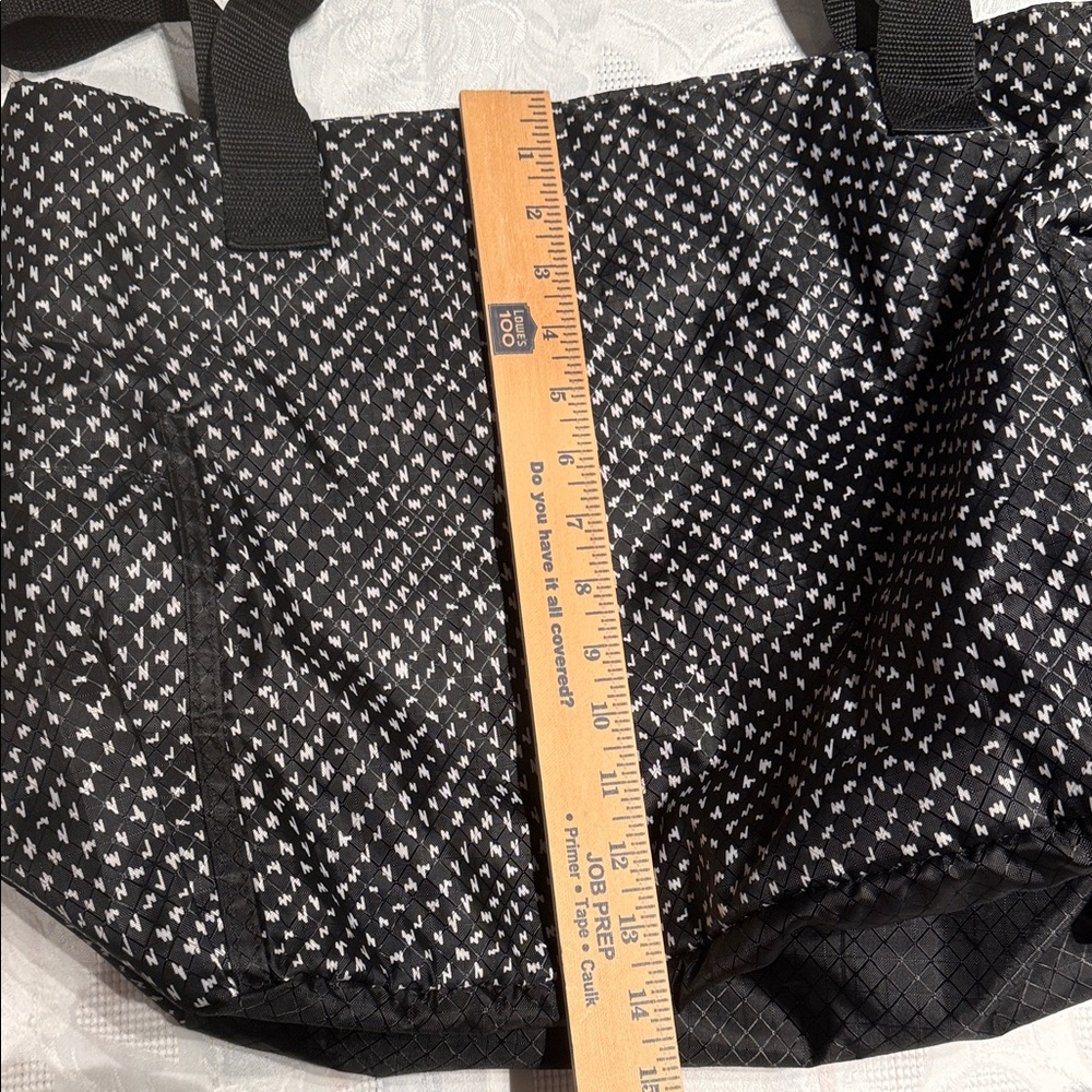 Thirty-One Gifts Utility Tote bag with a black and white pattern - Picture 3 of 15